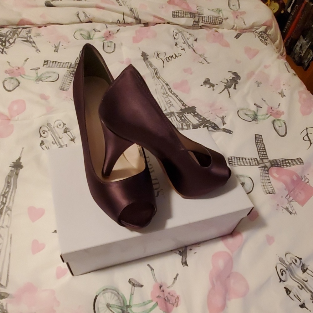Plum platform shoes